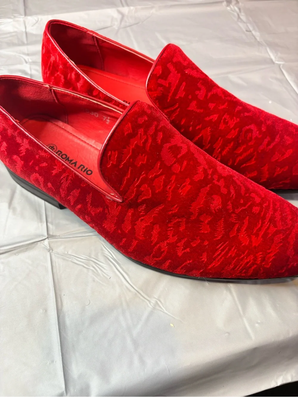 Roma Rio Men’s Red Velvet Floral Jacquard Smoking Loafers Size 8